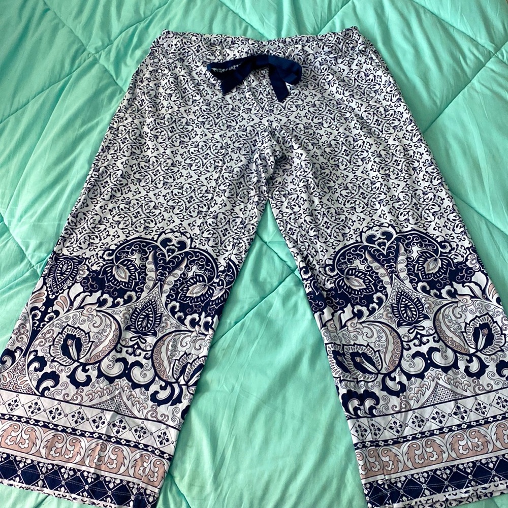 Soma (Chicos) Pants wide leg Cool Nights blue lounge pants 26 inch- cropped